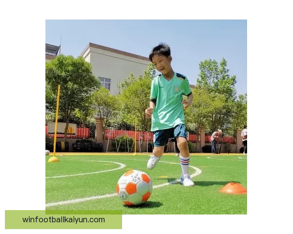 贝肯鲍尔战术传承持续发酵，引发现代足球的深刻思考与实践探索